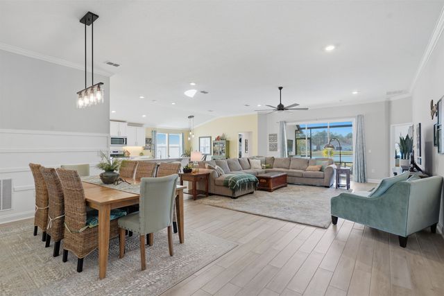 71 Gypsum Pl, St Augustine, FL 32086