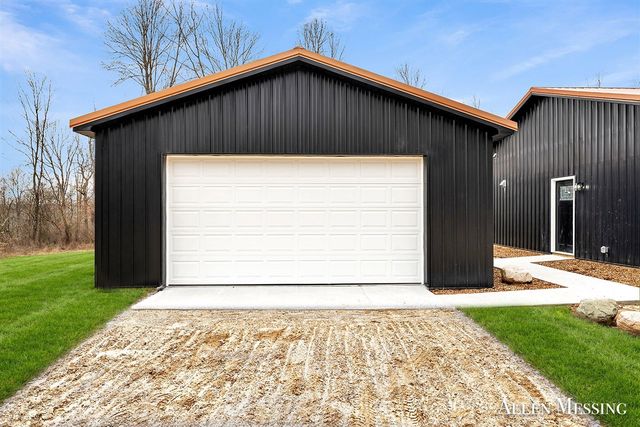 3708 Pine Lane, Saranac, MI 48881