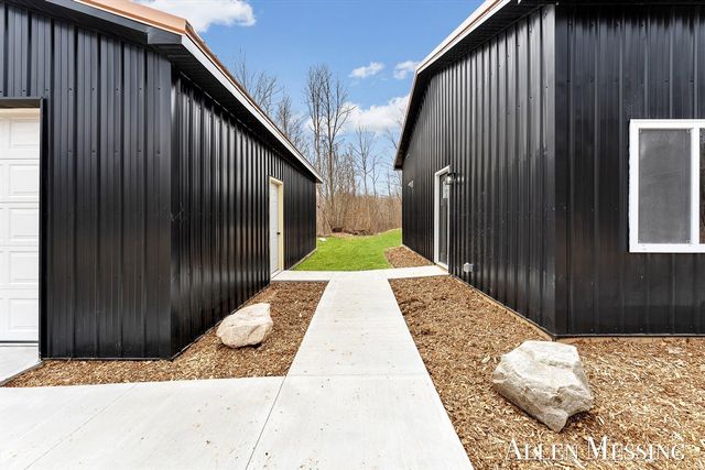 3708 Pine Lane, Saranac, MI 48881