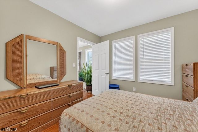 30 Paul St, Woodbridge Twp., NJ 08863