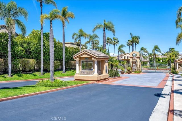 21015 Tomlee Avenue, Torrance, CA 90503