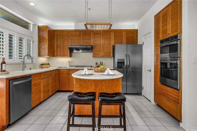 21015 Tomlee Avenue, Torrance, CA 90503