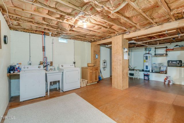 104 Maple Brook Lane, Roan Mountain, TN 37687