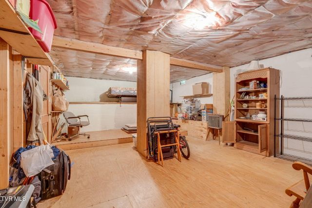 104 Maple Brook Lane, Roan Mountain, TN 37687