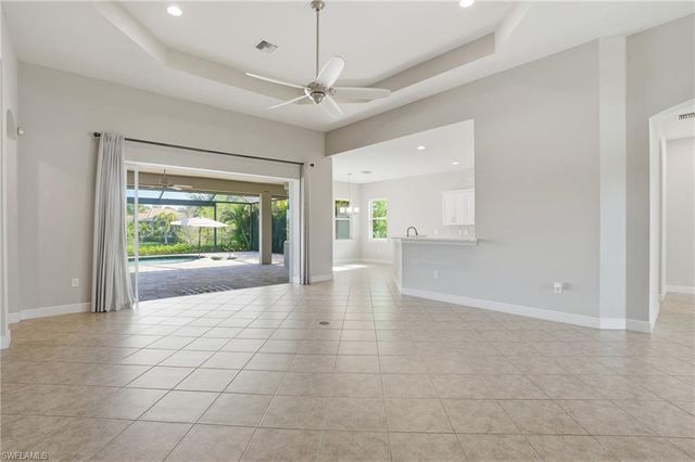 5672 Whispering Willow WAY, Fort Myers, FL 33908
