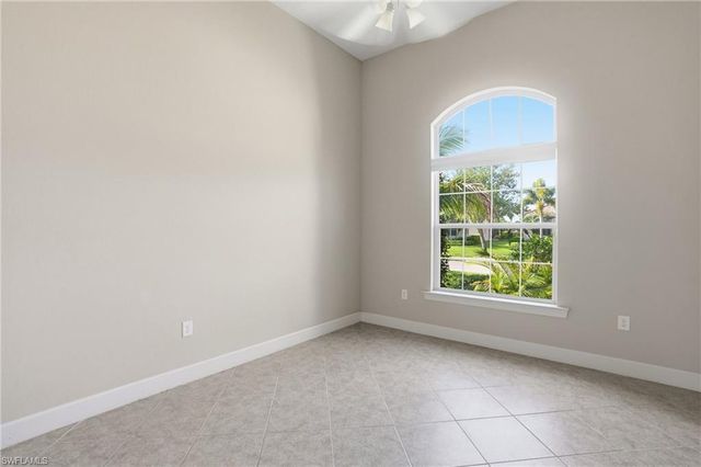 5672 Whispering Willow WAY, Fort Myers, FL 33908