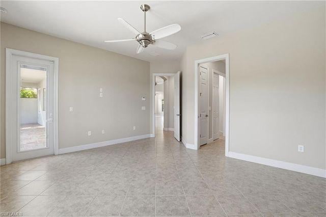 5672 Whispering Willow WAY, Fort Myers, FL 33908