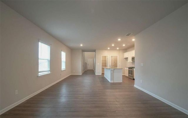 337 Amsterdam Way, Hampton, GA 30228