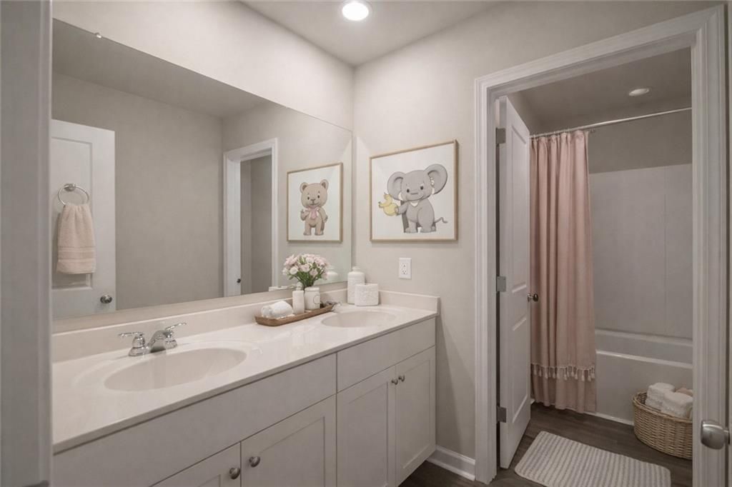 Image 14 of property listing at 337 Amsterdam Way, Hampton, GA 30228