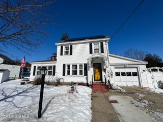 9 Ferry Boulevard, South Glens Falls, NY 12803