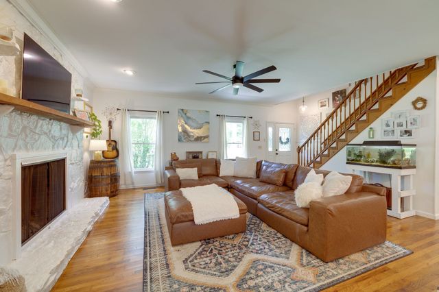1181 Allen Rd, Murfreesboro, TN 37129