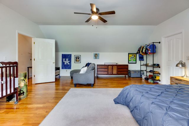 1181 Allen Rd, Murfreesboro, TN 37129