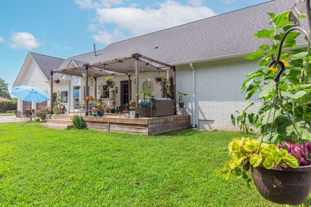 1181 Allen Rd, Murfreesboro, TN 37129