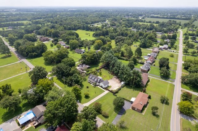 1181 Allen Rd, Murfreesboro, TN 37129