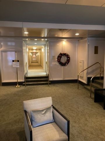 145 Pinckney Street 124, Boston, MA 02114