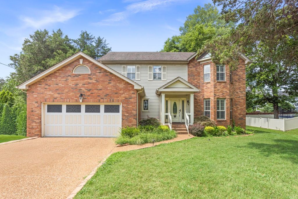 505 Breslin Ave, Smyrna, TN 37167