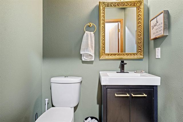 2125 Providence Court, Eau Claire, WI 54703