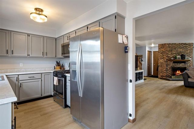 2125 Providence Court, Eau Claire, WI 54703