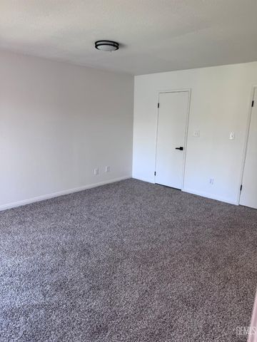 4107 Pinewood Lake Drive, Bakersfield, CA 93309