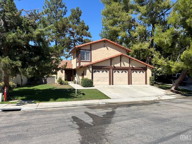 4107 Pinewood Lake Drive, Bakersfield, CA 93309