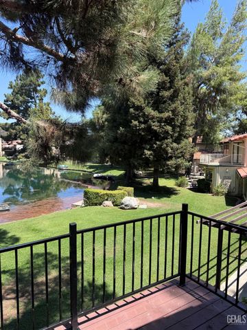 4107 Pinewood Lake Drive, Bakersfield, CA 93309