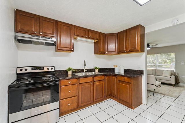 2581 JANS WAY, Altamonte Springs, FL 32714