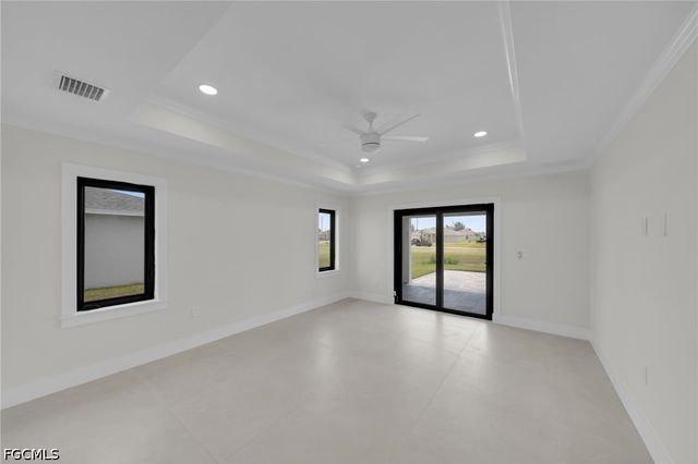 1213 NW 25th PL, Cape Coral, FL 33993