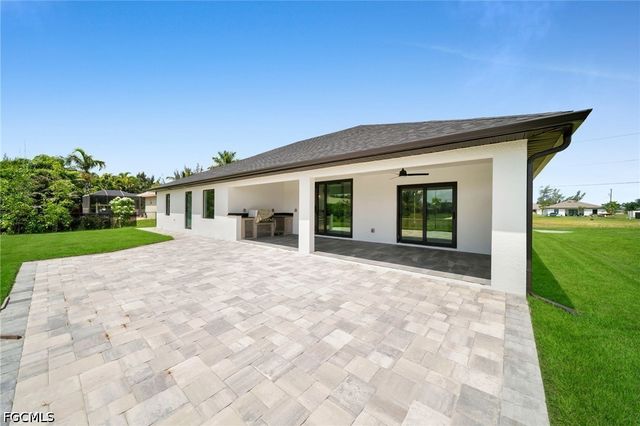 1213 NW 25th PL, Cape Coral, FL 33993