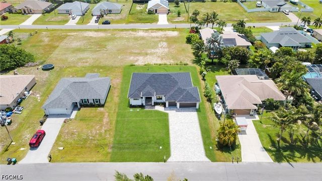 1213 NW 25th PL, Cape Coral, FL 33993