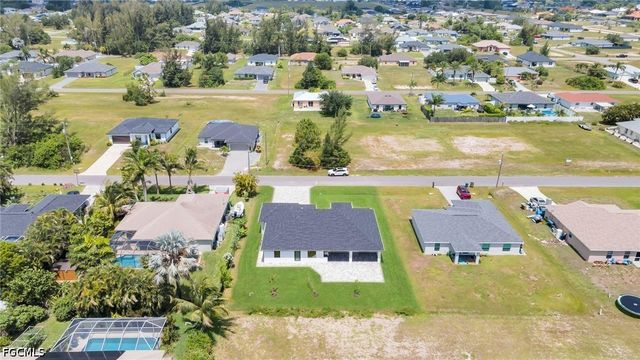 1213 NW 25th PL, Cape Coral, FL 33993