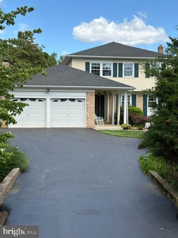 24 WRANGLER RD, Newark, DE 19711
