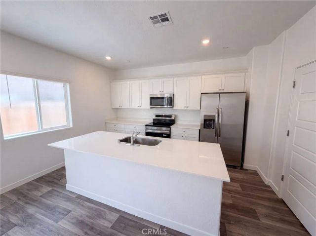 4472 Bellaire, Clovis, CA 93619