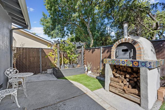 105 Ridgerock Drive, Antioch, CA 94509