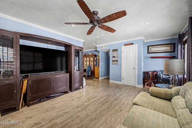 2110 W MORROW Drive, Phoenix, AZ 85027
