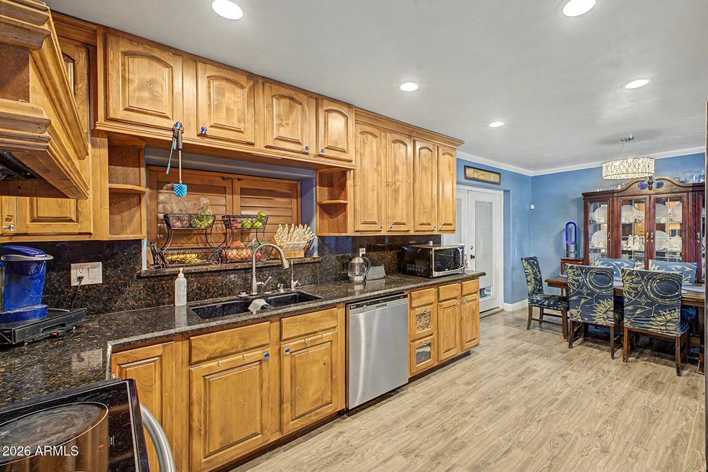 2110 W MORROW Drive, Phoenix, AZ 85027 — photo 2