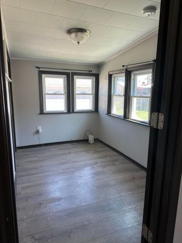 1107 State Street, Hobart, IN 46342