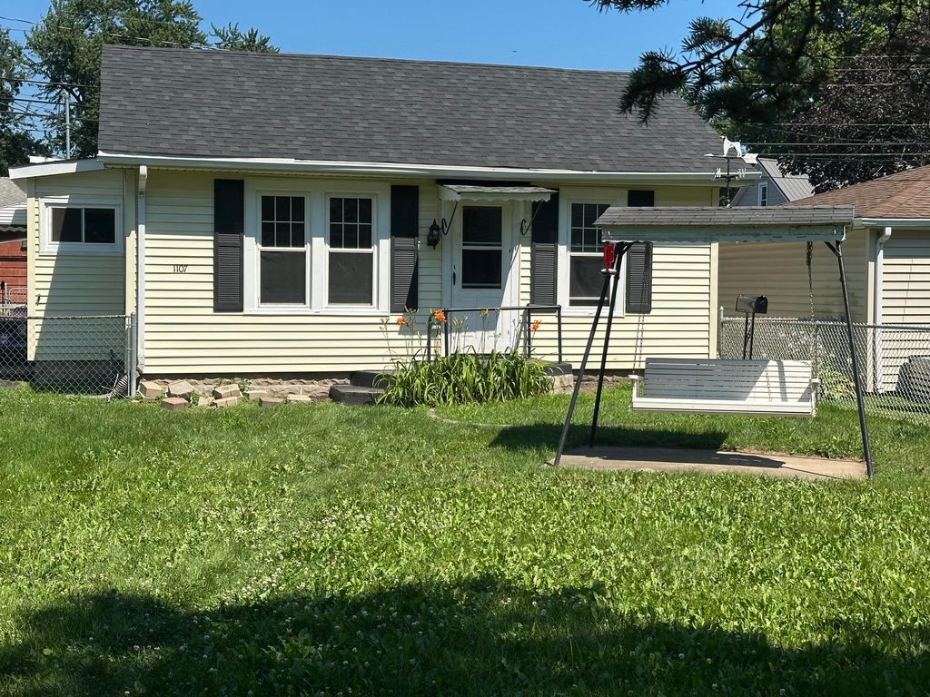 1107 State Street, Hobart, IN 46342