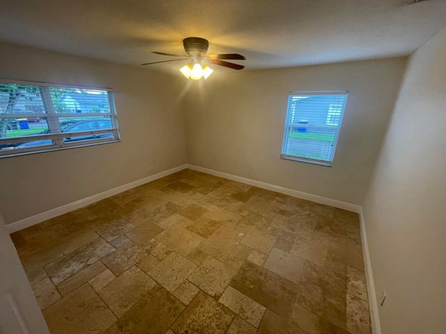 9033 SE Hobe Ridge Avenue, Hobe Sound, FL 33455