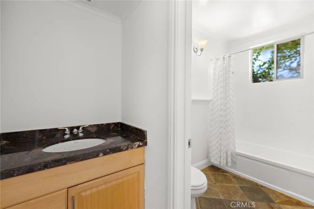 273 Cecil Place, Costa Mesa, CA 92627