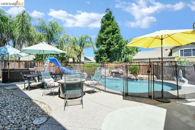 1040 Broadcreek Court, Brentwood, CA 94513