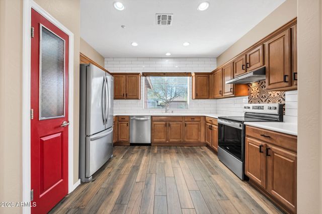 1834 W Owens Way, Anthem, AZ 85086