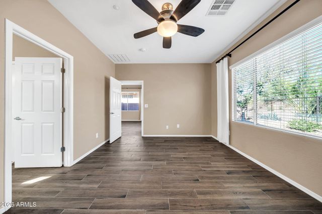 1834 W Owens Way, Anthem, AZ 85086