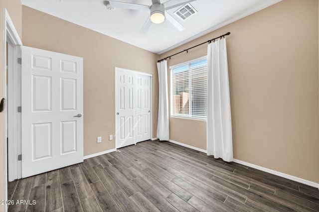 1834 W Owens Way, Anthem, AZ 85086