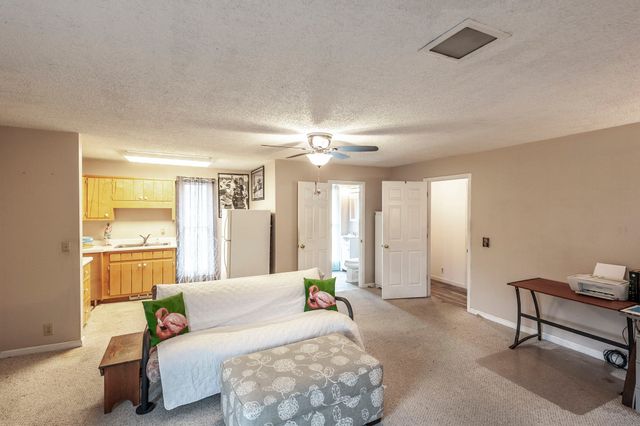 144 Allen Dr, Hendersonville, TN 37075