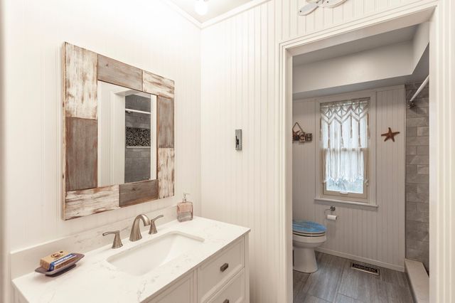 144 Allen Dr, Hendersonville, TN 37075