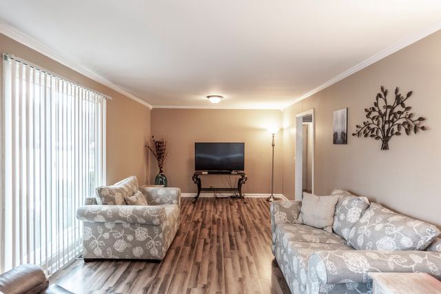 144 Allen Dr, Hendersonville, TN 37075