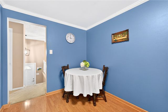 625 Stamford Drive, Hempfield Twp, PA 15601
