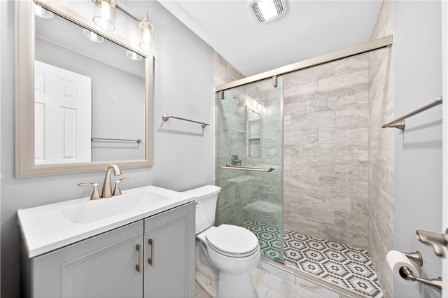 625 Stamford Drive, Hempfield Twp, PA 15601