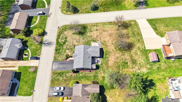 625 Stamford Drive, Hempfield Twp, PA 15601