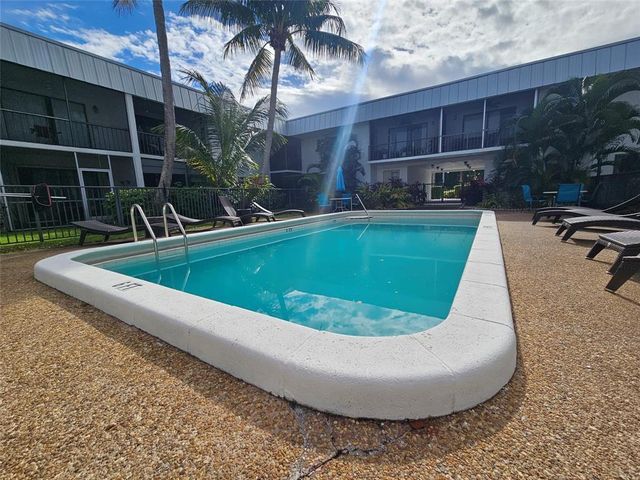 825 NW 13th Street 110, Boca Raton, FL 33486